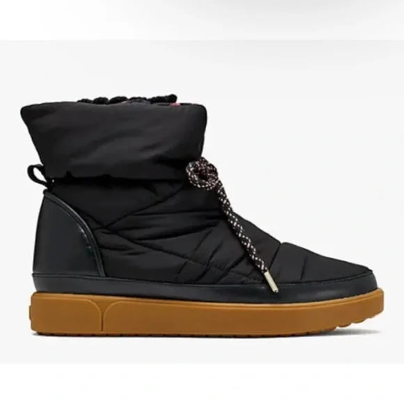 Black Cocoon Snow Boots
