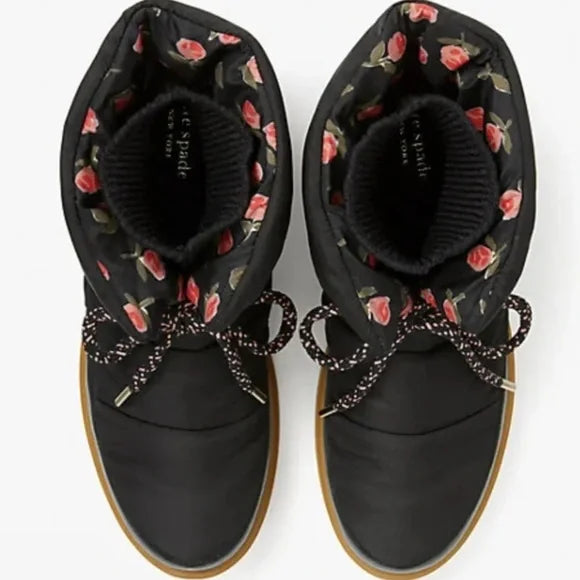 Black Cocoon Snow Boots